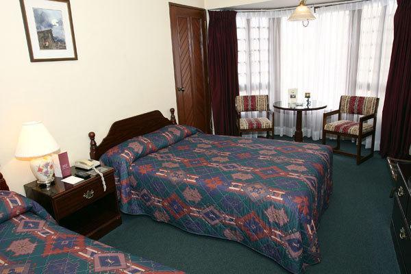 Hotel Portales Кочабамба Номер фото
